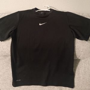 Nike boys medium Dri Fit shirt